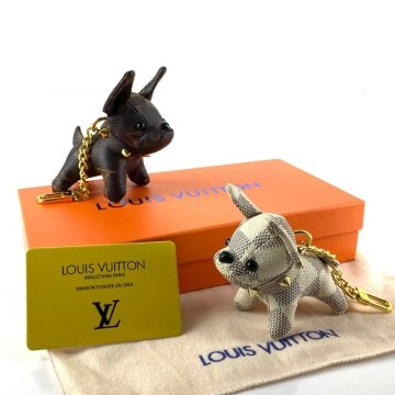 LOUİS VUİTTON DOG CHARM KEYCHAİN  ÇANTA SÜSÜ VE ANAHTARLIK