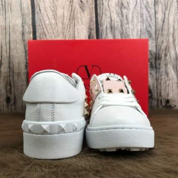 VALENTİNO SNEAKER %HAKİKİ DERİ