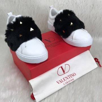 VALENTİNO SNEAKER %HAKİKİ DERİ