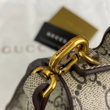 GUCCI BALENCİAGA SUPREME %100 HAKİKİ DERİ