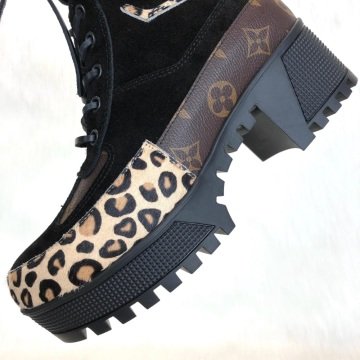 LOUİS VUİTTON LAUREATE PLATFORM DESERT BOOT %HAKİKİ DERİ