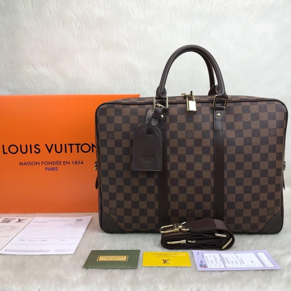 Louis Vuitton Porte Voyage hakiki vejital  deri