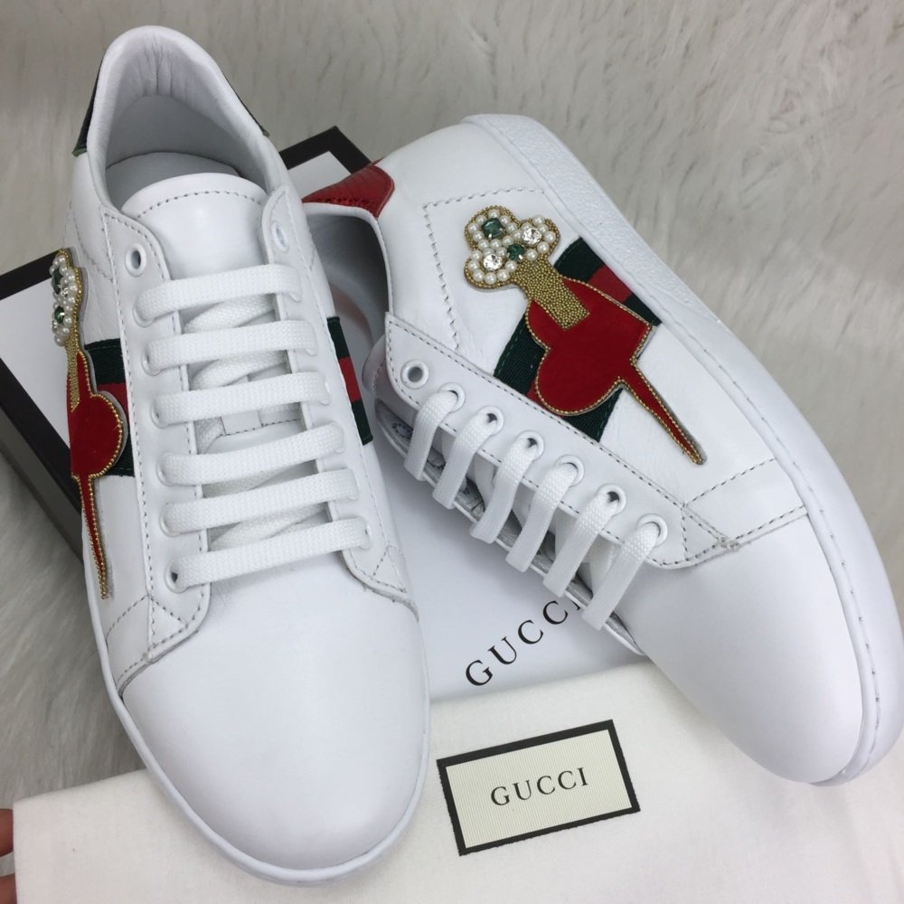 GUCCİ SNEAKERS BAYAN AYAKKABI %HAKİKİ DERİ